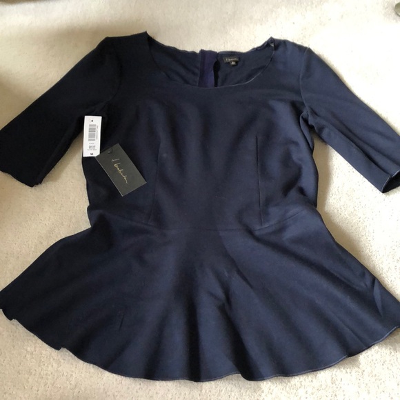 Aritzia Tops - Aritzia top!